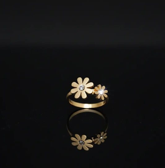 Gold Toned Double Flower Ring with Rhinestones