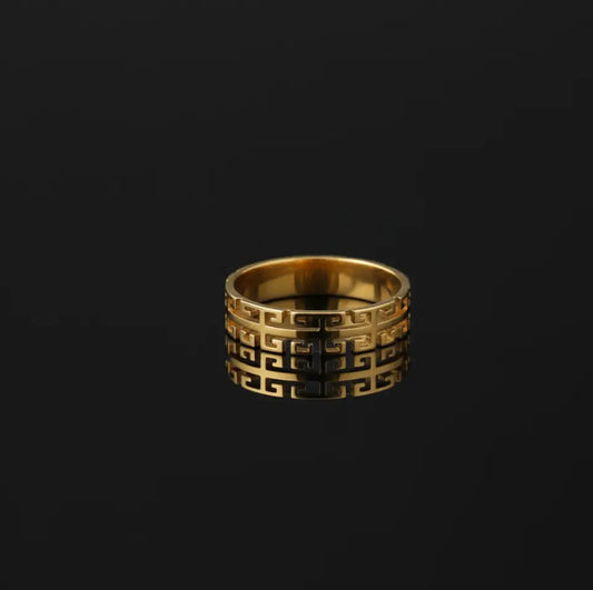 Gold Toned Geometric Cut-Out Band Ring