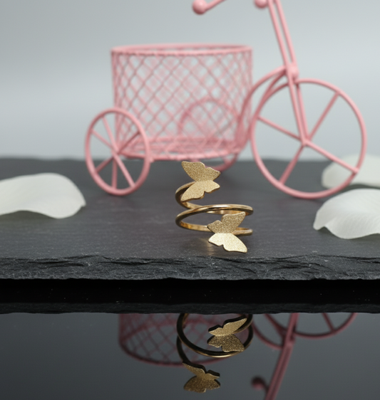 Chic Gold Toned Double Butterfly Ring - Textured Minimalist Nature Jewelry  Stainless Steel