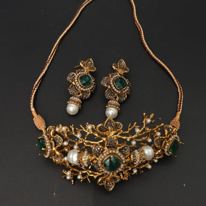 Regal Green Stone and Pearl Choker Set