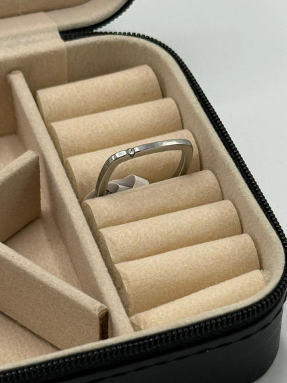 Aurora Minimal Square Diamond Accent Adjustable ring