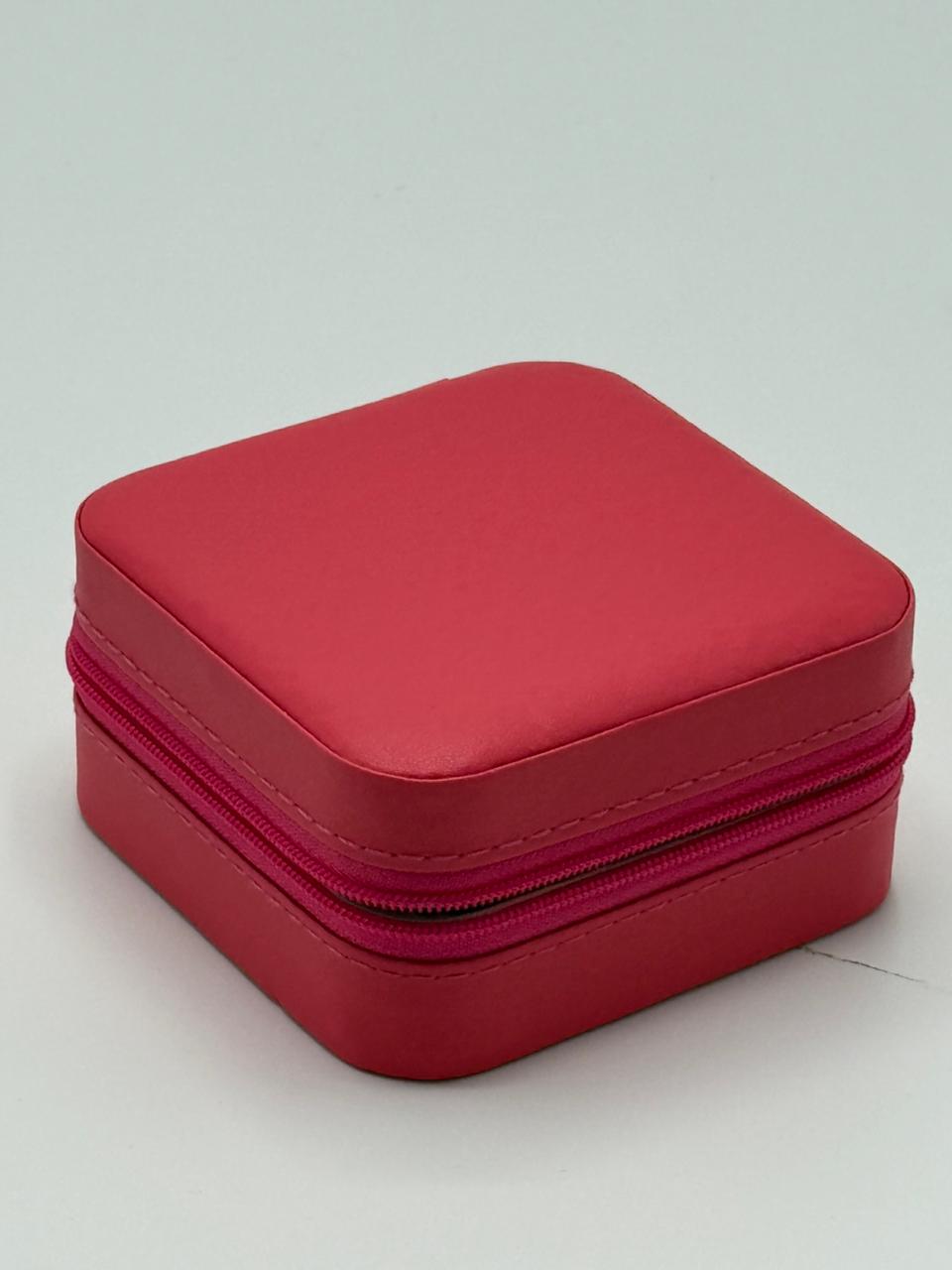 Noir Éclat Luxe Jewelry Case