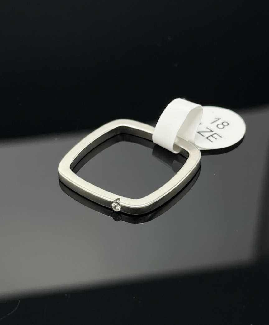 Aurora Minimal Square Diamond Accent Adjustable ring