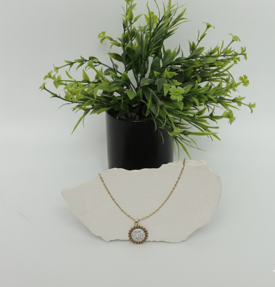 Golden Aura – Radiant Sunburst Pendant Necklace  Stainless Steel